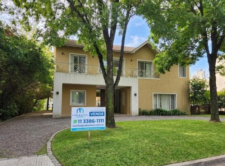 Venta Casa Country San Carlos Lote 960m2 4 dormitorios Parrilla Pileta