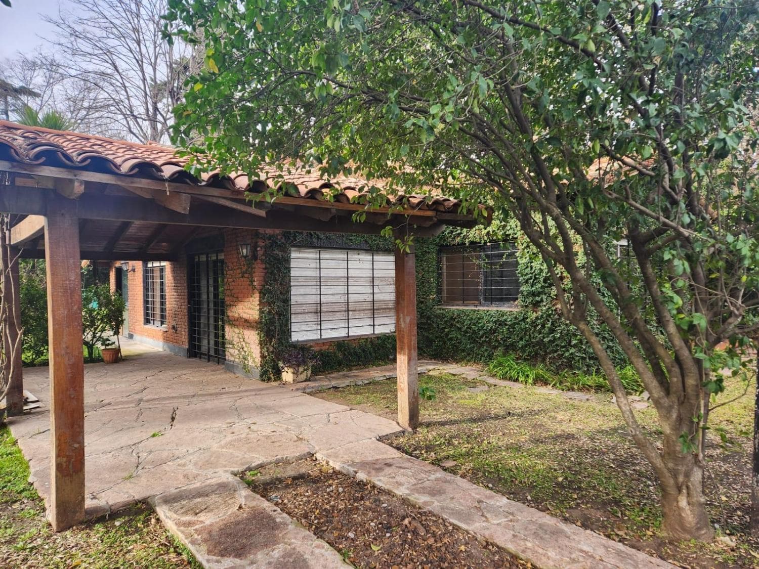 Venta Casa 170m2 Country San Carlos Lote 735m2 central Pileta Quincho, foto 1 de 19
