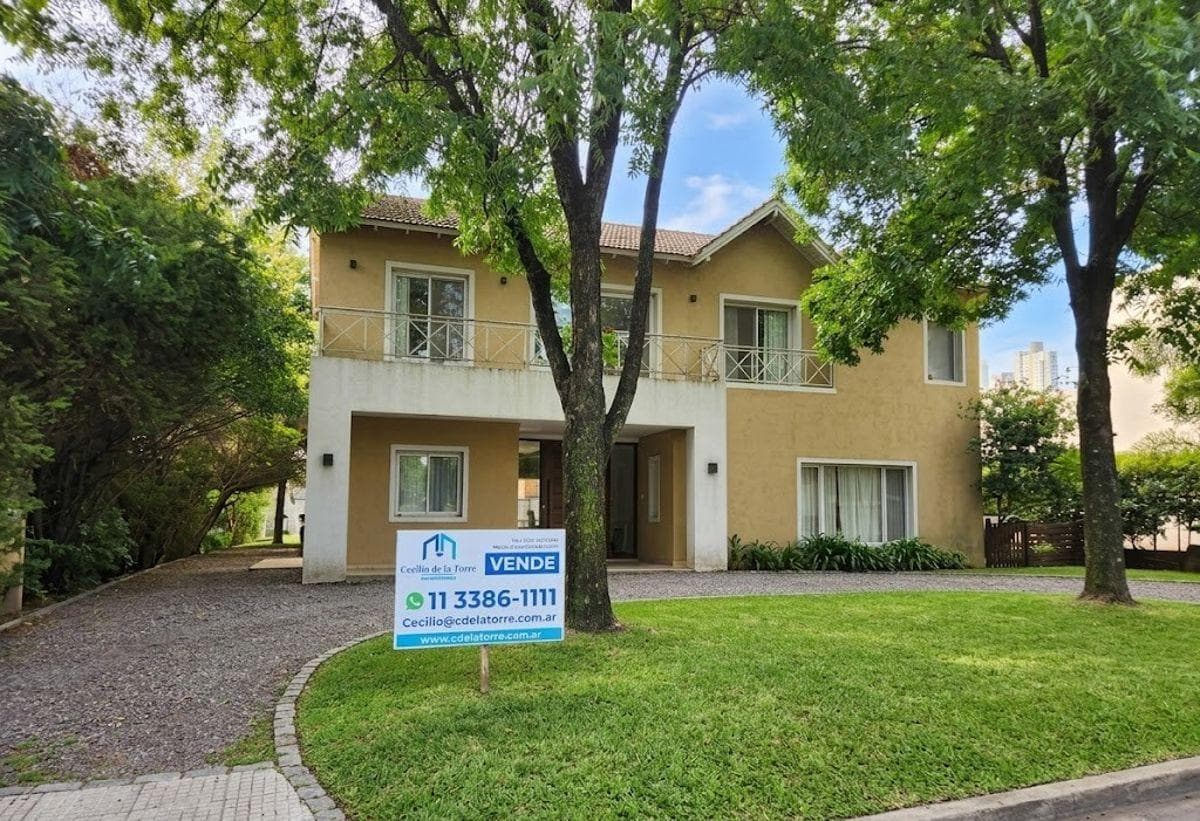 Venta Casa Country San Carlos Lote 960m2 4 dormitorios Parrilla Pileta, foto 1 de 26